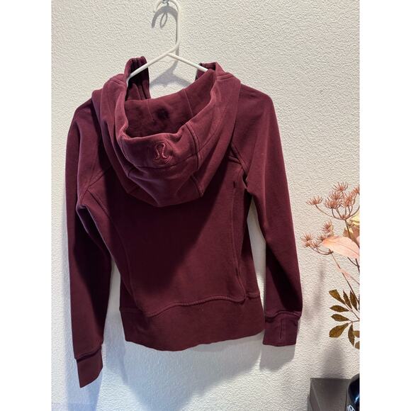 Lululemon Scuba Hoodie Size 4 Burgundy Zip Up Thick Cozy Athleisure Jacket - Picture 2 of 4